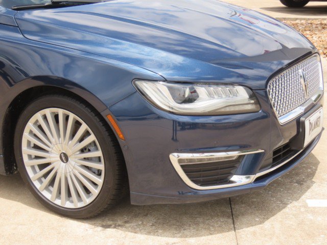 Used 2017 Lincoln MKZ Reserve w/ Technology Package FWD image 5
