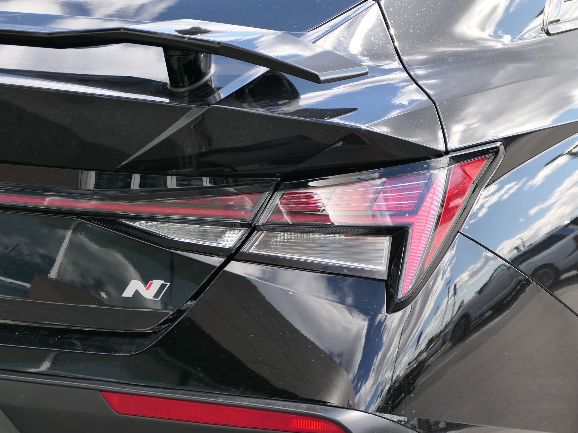 New 2026 Hyundai Elantra N FWD image 4