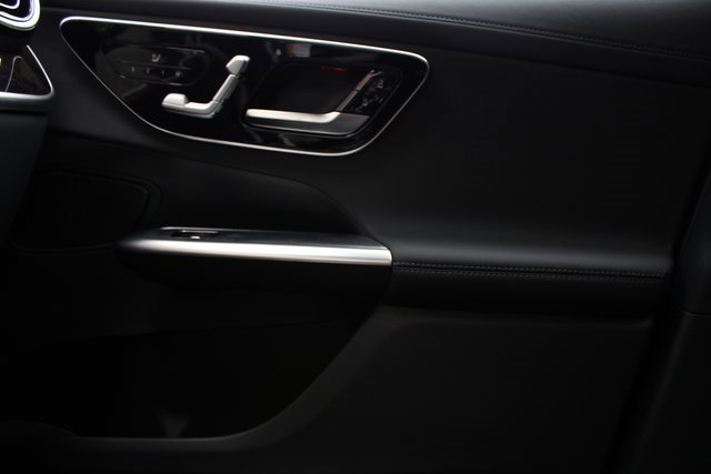 New 2024 Mercedes-Benz GLC 300 4MATIC image 23