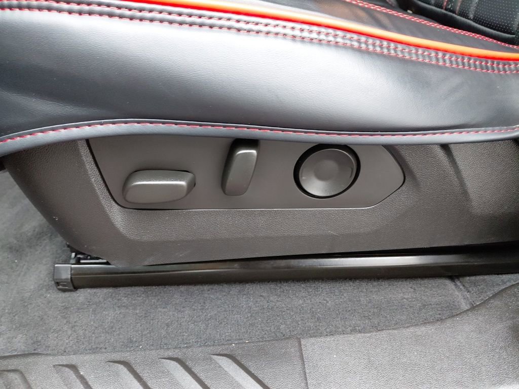 Used 2023 Chevrolet Colorado Z71 w/ Z71 Convenience Package 2 image 23