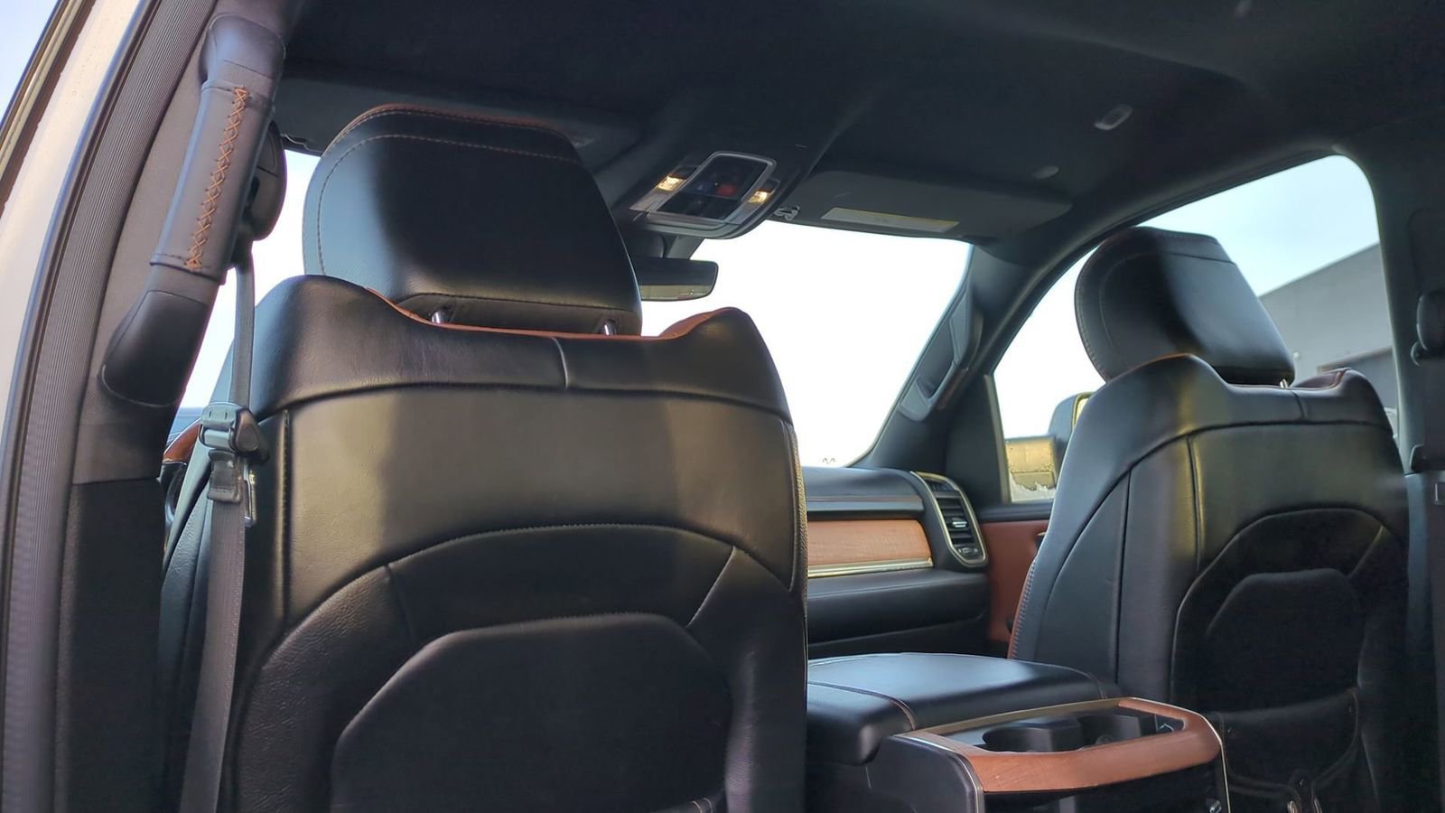 Used 2022 RAM 1500 Limited w/ Body-Colour Bumper Group image 19