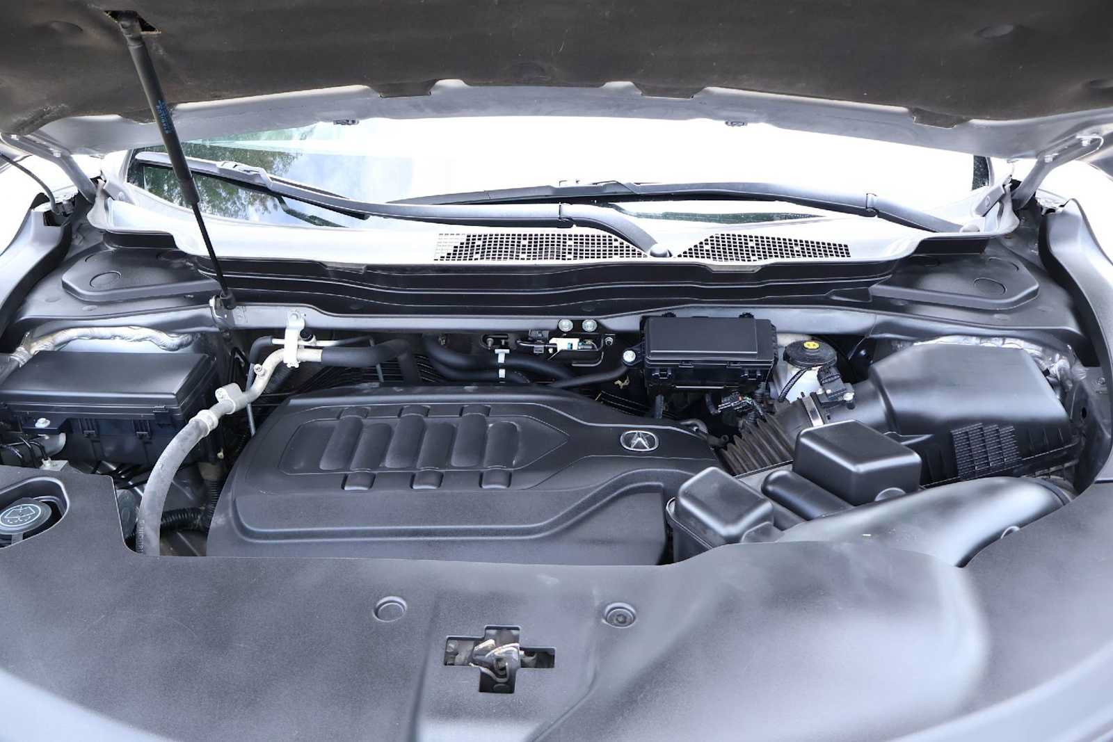 Certified 2018 Acura MDX FWD image 9