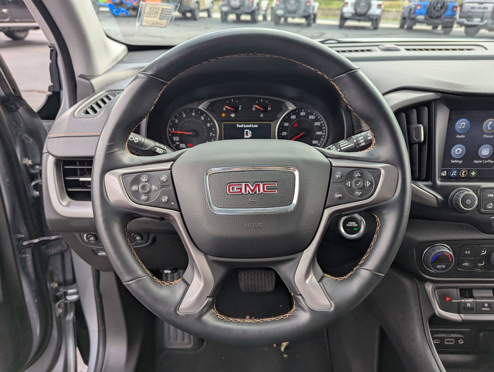 Used 2023 GMC Terrain AT4 image 9