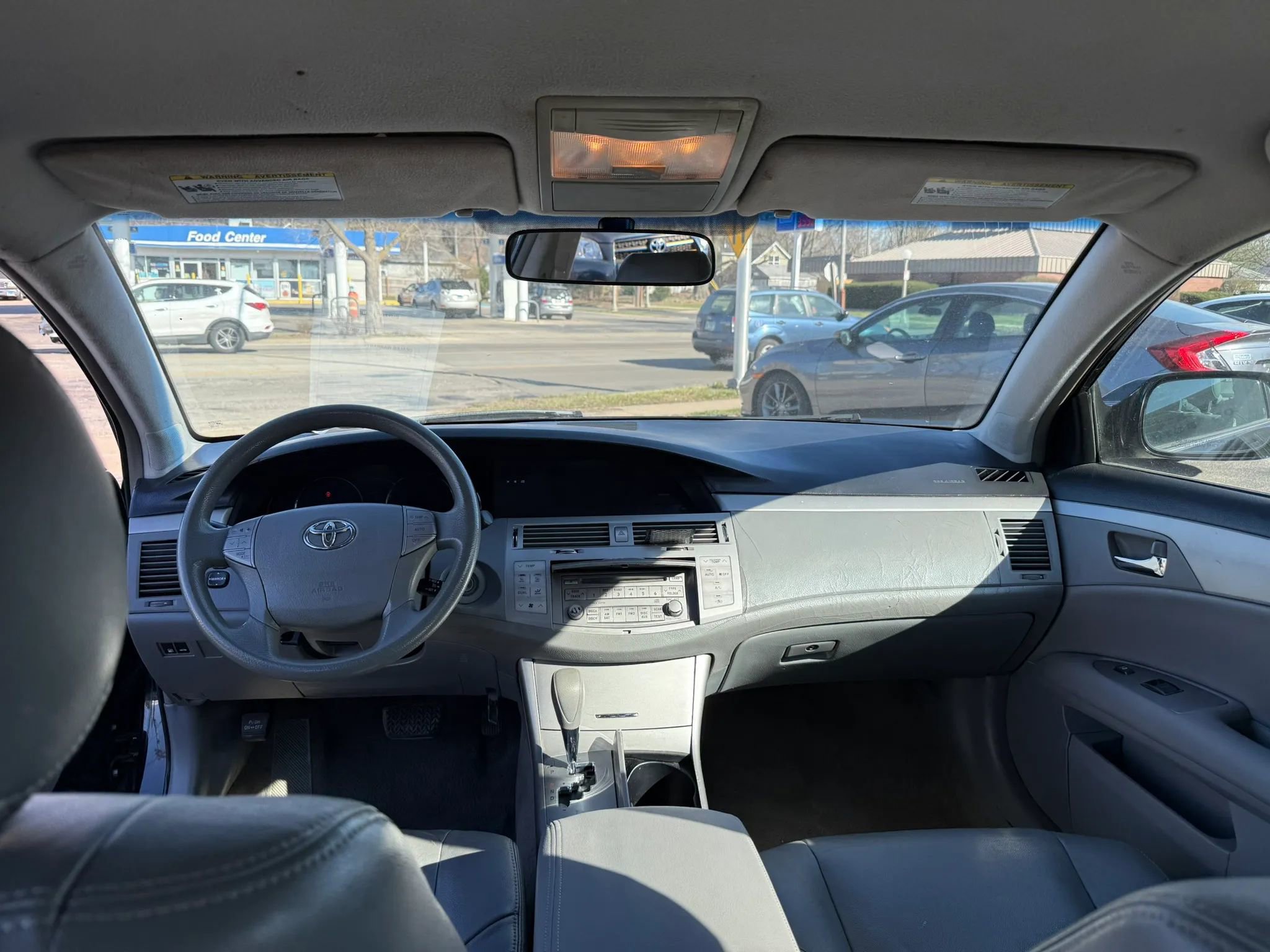 Used 2009 Toyota Avalon XLS image 5