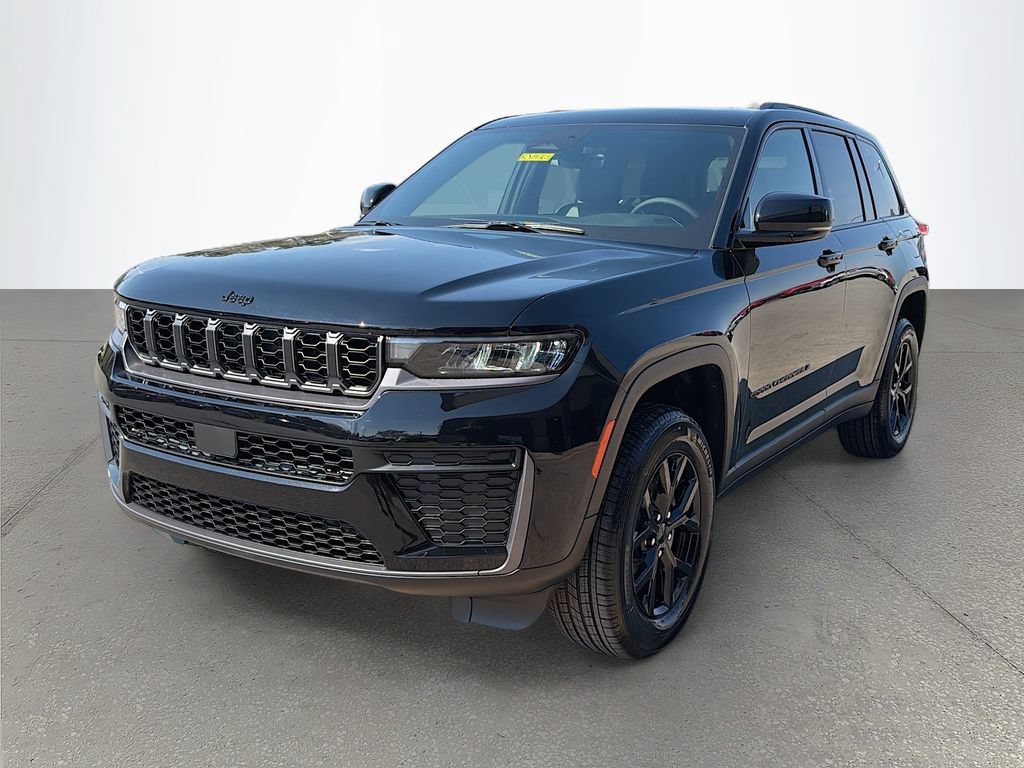New 2026 Jeep Grand Cherokee Altitude AWD/4WD image 8