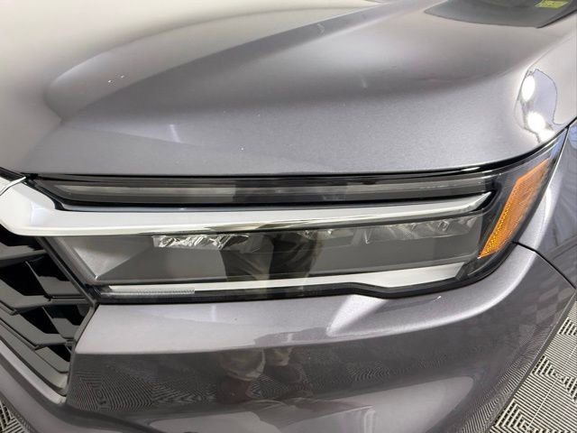 Used 2024 Honda Pilot Elite image 12