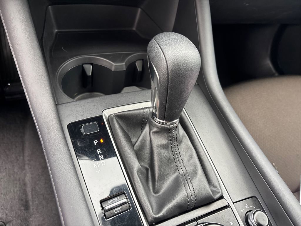 Used 2022 MAZDA MAZDA3 s image 33