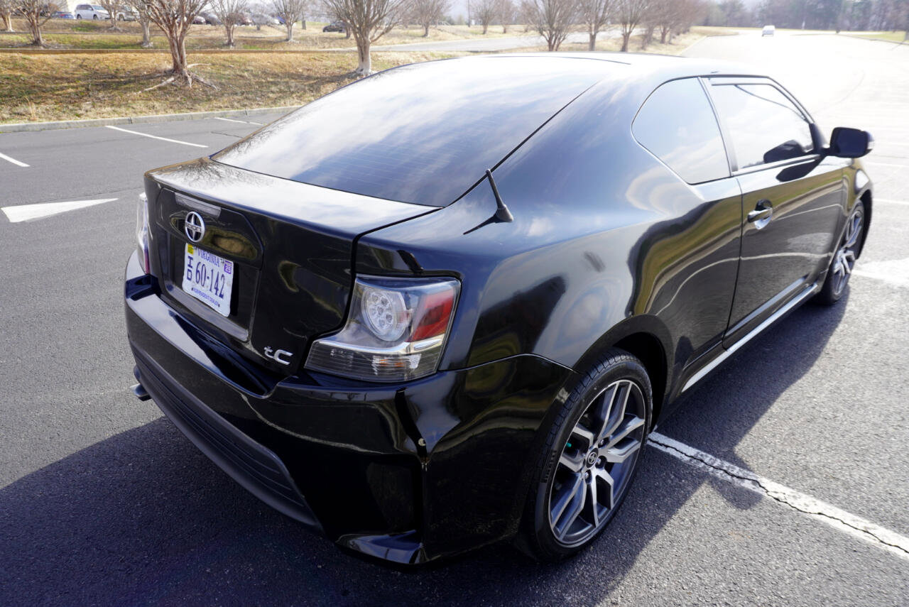 Used 2015 Scion tC image 7