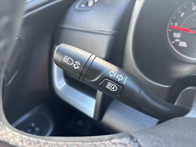 Used 2024 GMC Terrain SLT image 38