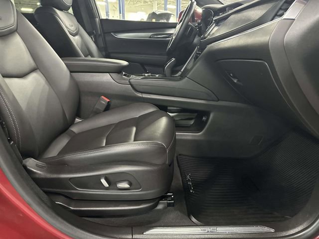 Used 2020 Cadillac XT5 Luxury AWD/4WD image 18
