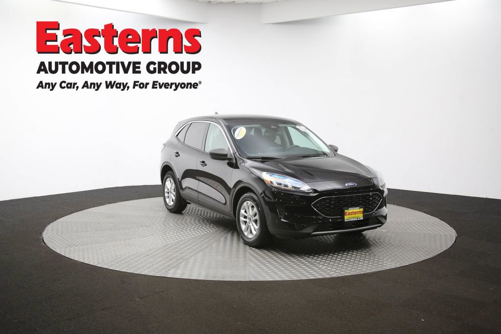Used 2022 Ford Escape SE image 49