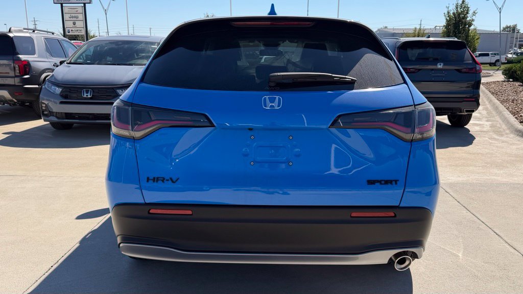 New 2027 Honda HR-V Sport image 4