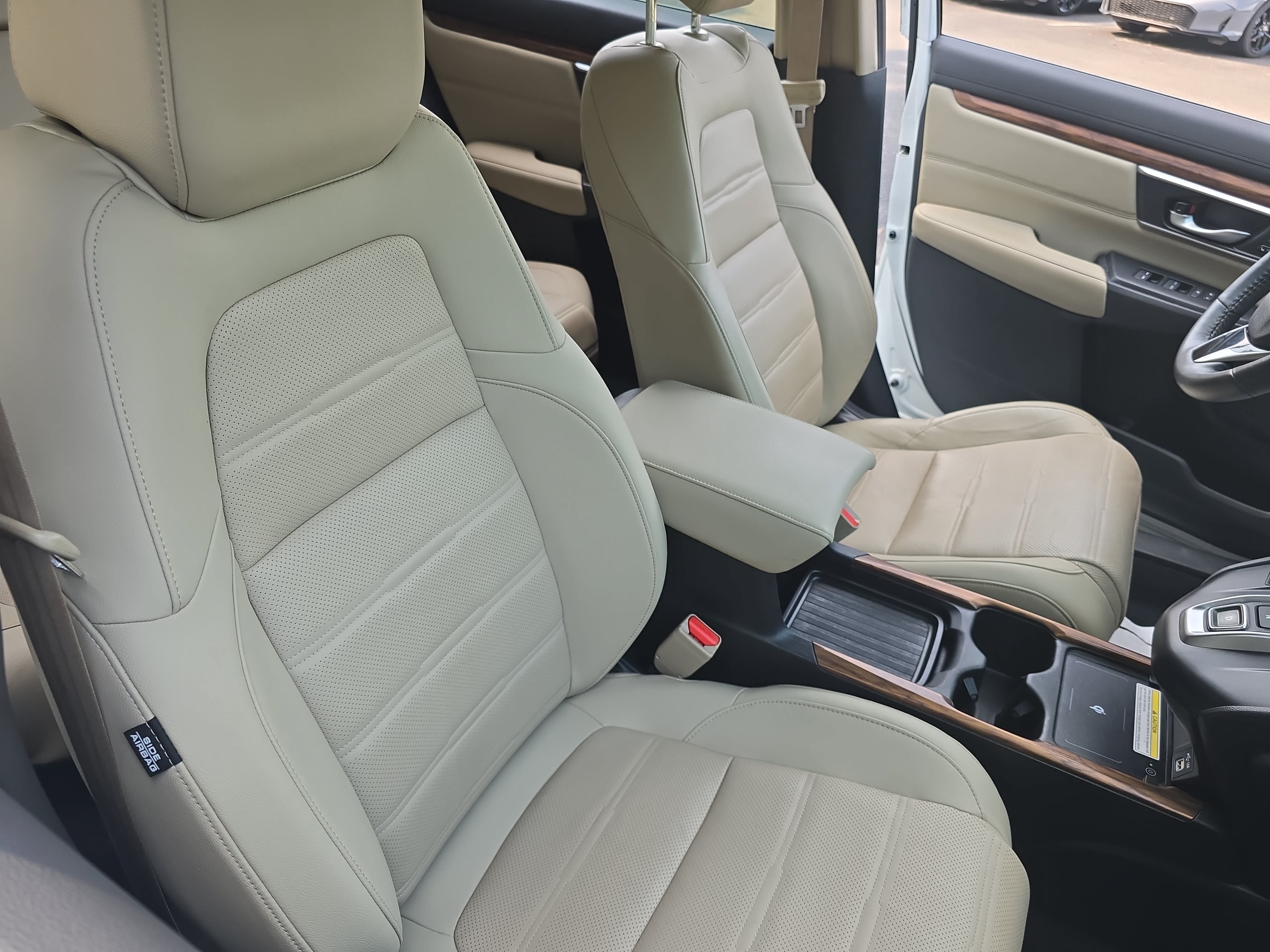 Used 2021 Honda CR-V Touring image 10
