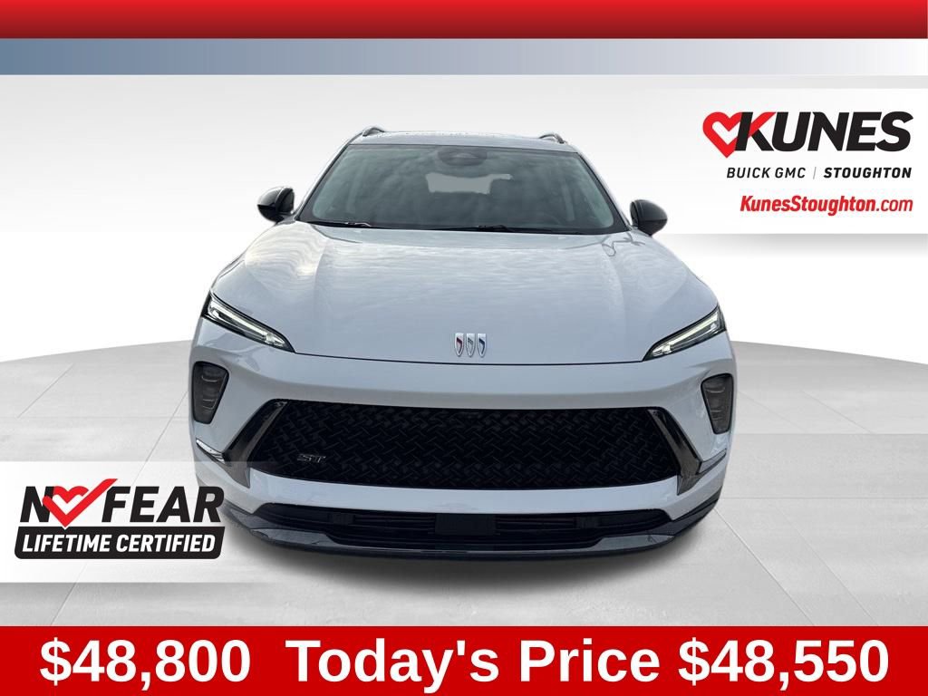 New 2026 Buick Envision Sport Touring image 4