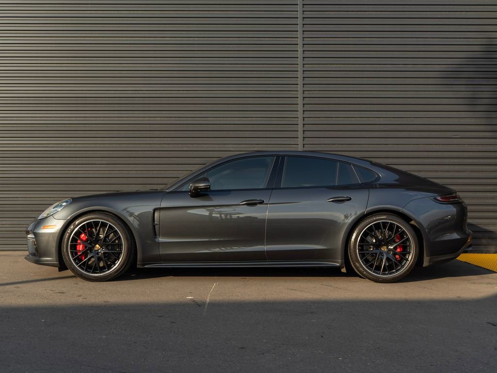 Used 2019 Porsche Panamera Turbo image 2
