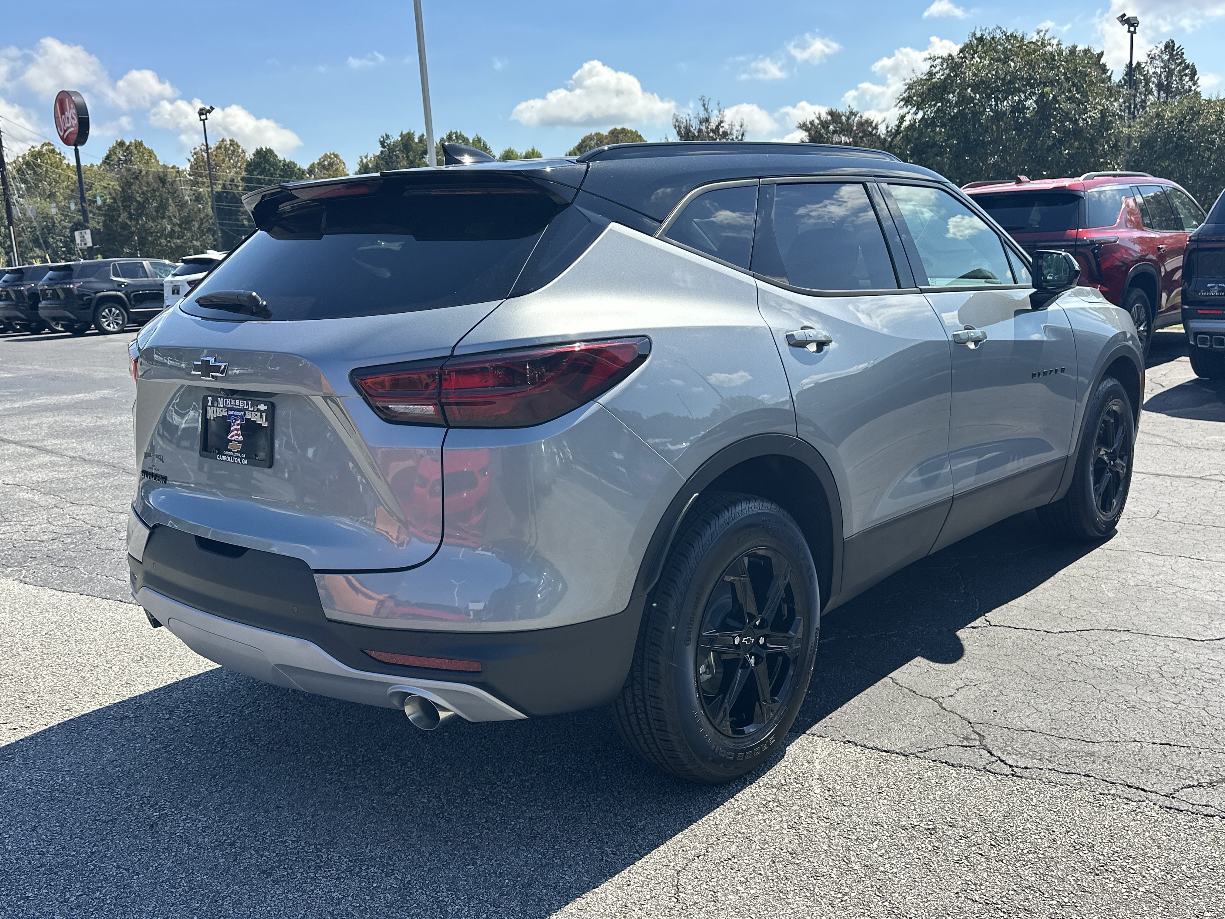 New 2026 Chevrolet Blazer LT w/ Convenience Package FWD image 8
