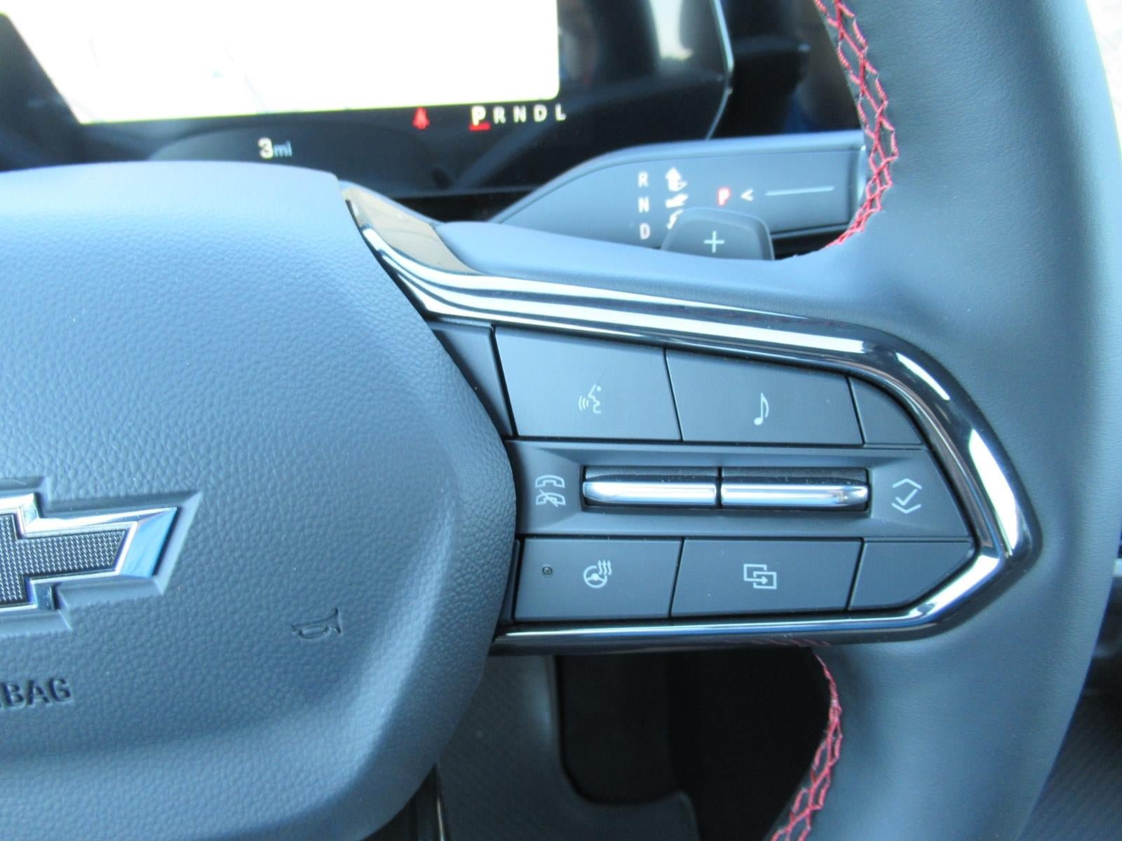 New 2026 Chevrolet Equinox RS w/ Convenience Package III FWD image 27