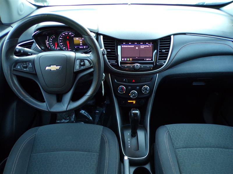 Used 2020 Chevrolet Trax LS w/ Fleet Convenience Package FWD image 29
