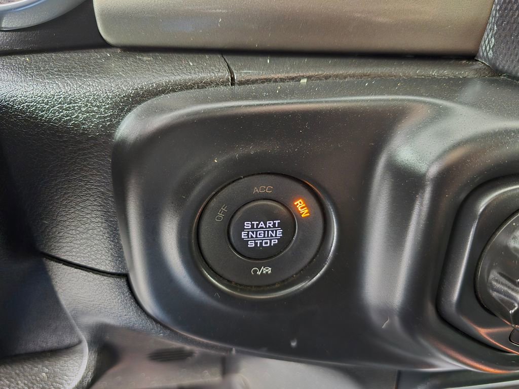 Used 2018 Jeep Wrangler Unlimited Sport S AWD/4WD image 30