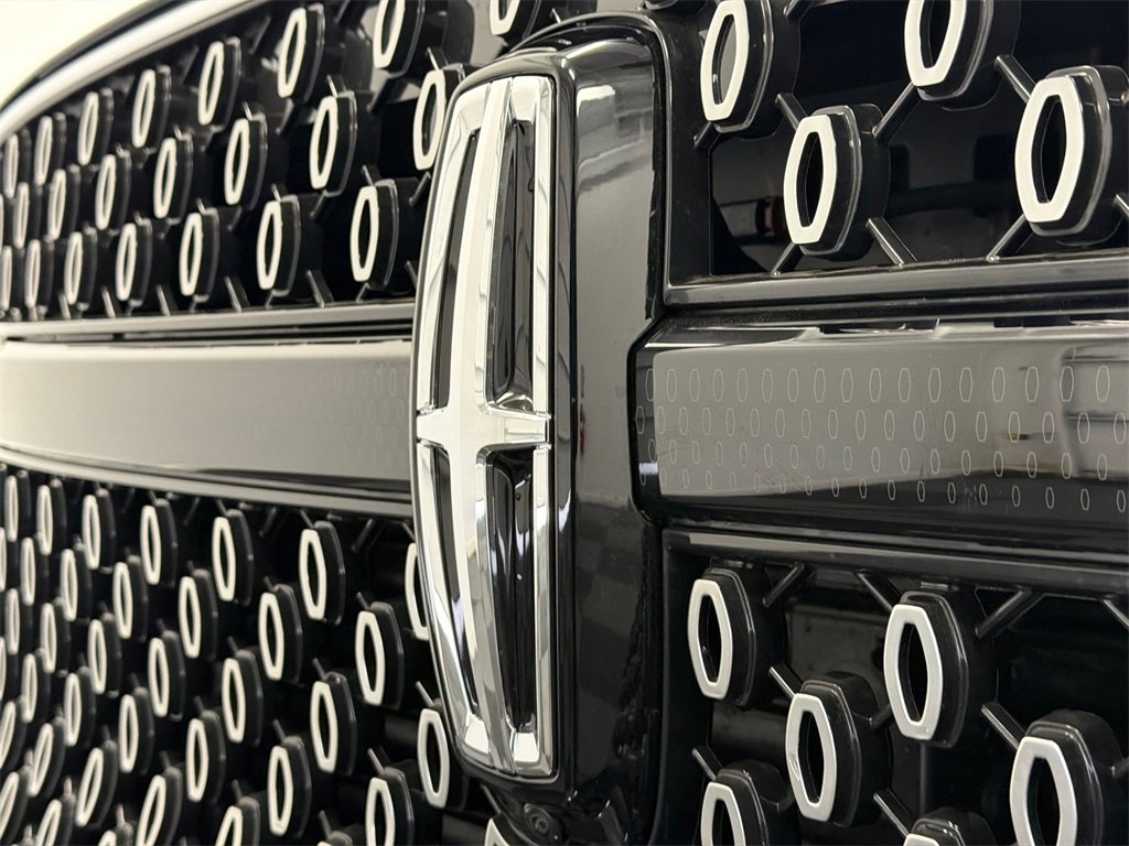 New 2026 Lincoln Navigator L Reserve image 16