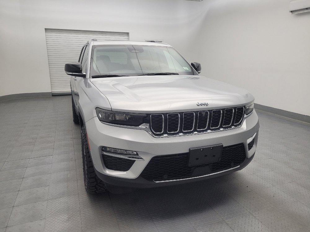 Used 2022 Jeep Grand Cherokee Limited 4xe w/ Luxury Tech Group II AWD/4WD image 14