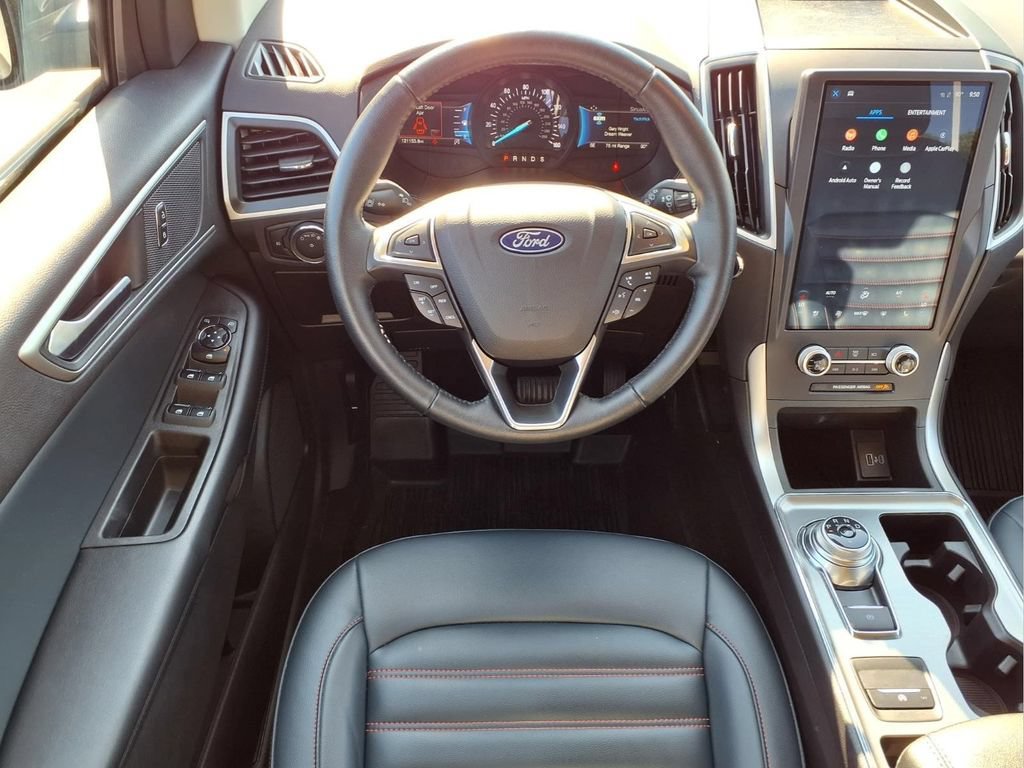 Used 2023 Ford Edge SEL w/ Sport Appearance Package AWD/4WD image 13