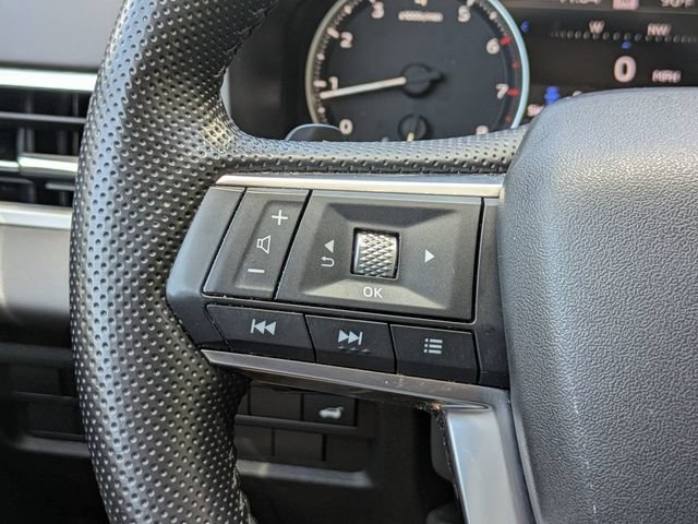 Used 2024 Mitsubishi Outlander SE FWD image 27