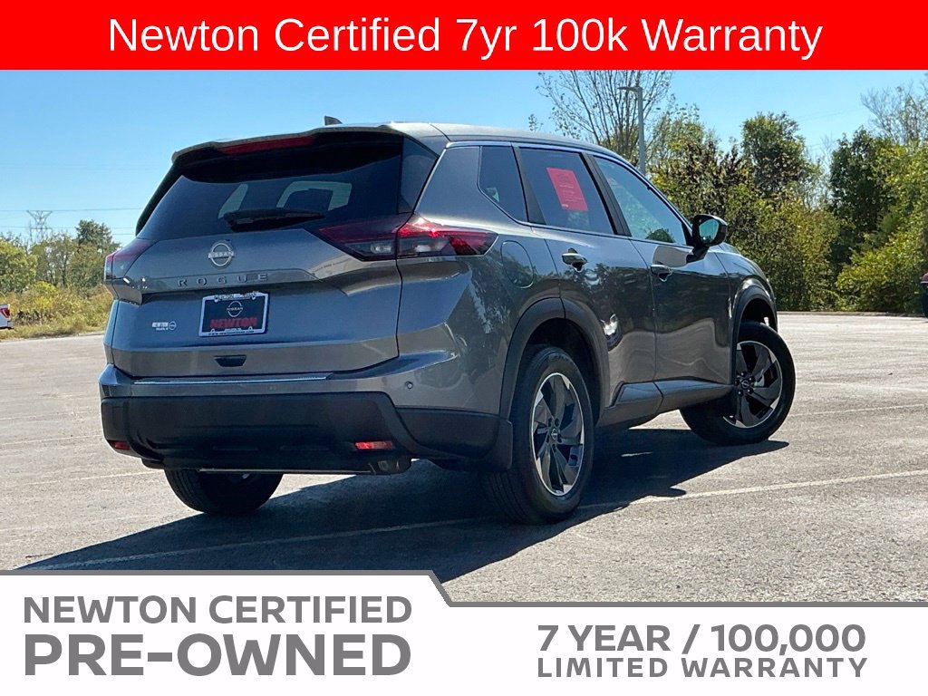 Used 2026 Nissan Rogue SV w/ Cold Weather Package FWD image 23
