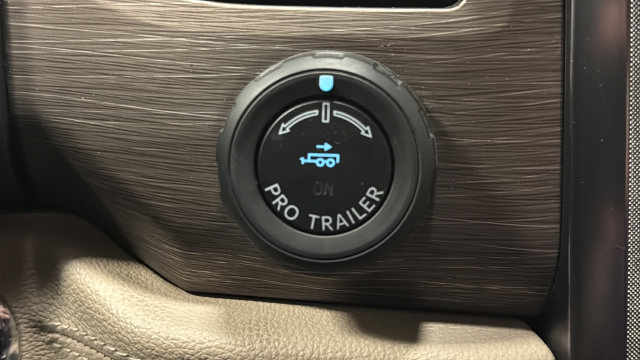 Used 2024 Ford Expedition Limited AWD/4WD image 38