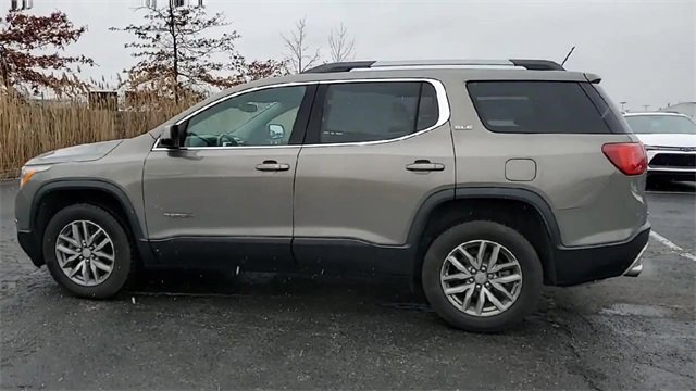Used 2019 GMC Acadia SLE w/ Driver Alert Package I image 6