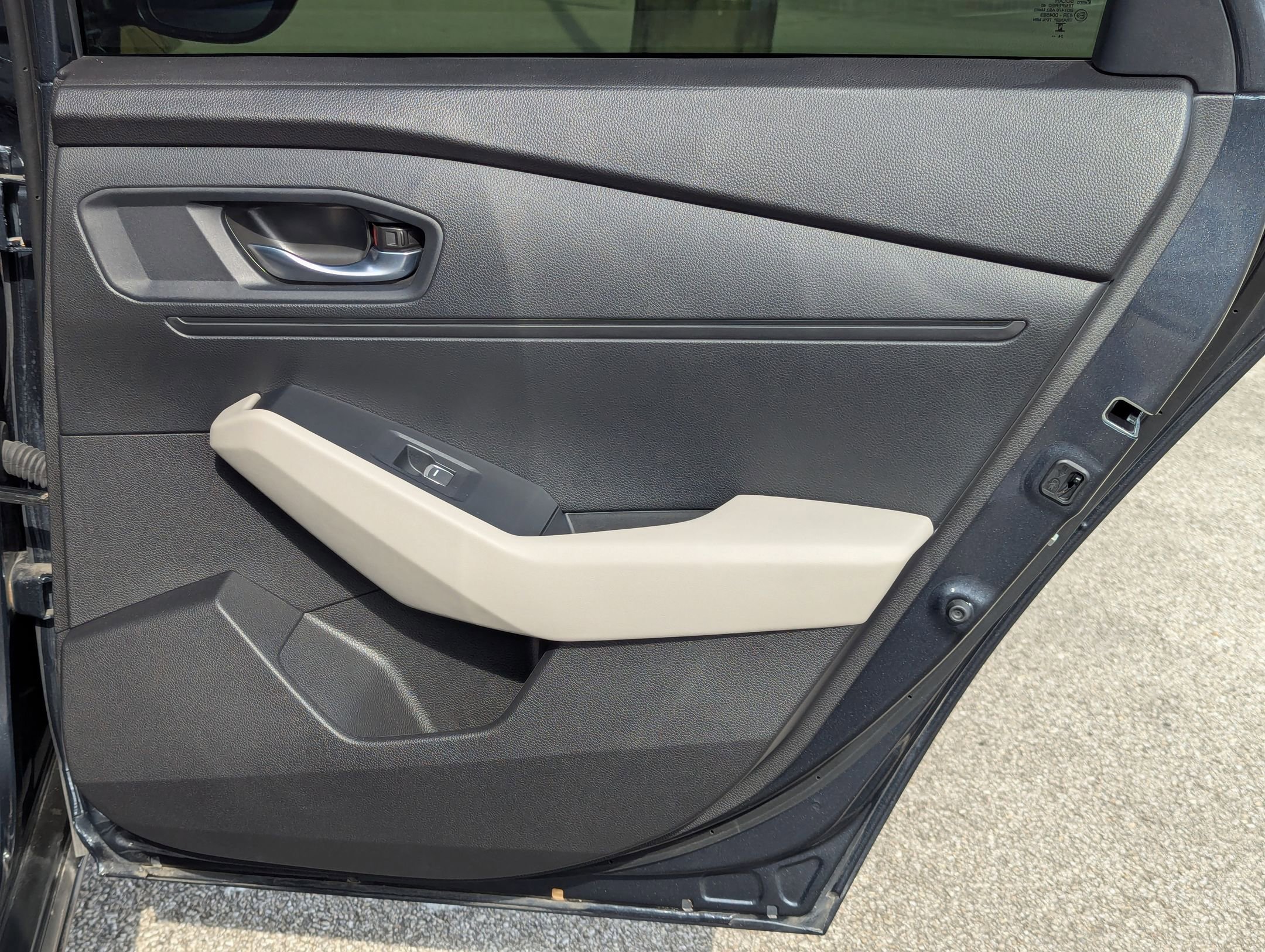 Used 2025 Honda Accord SE image 26