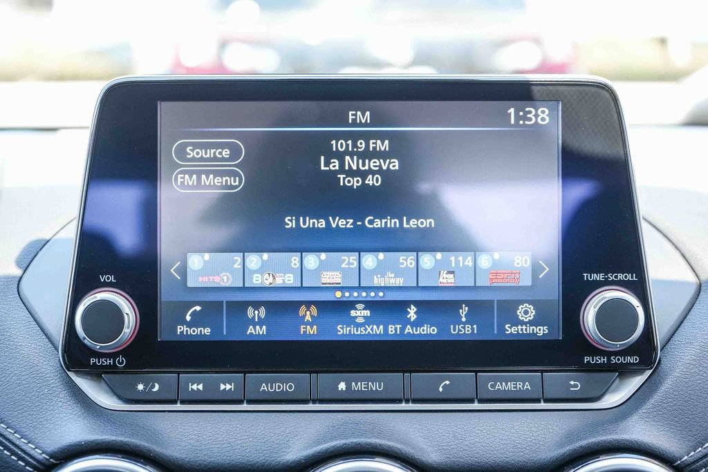 Used 2025 Nissan Sentra SV FWD image 17