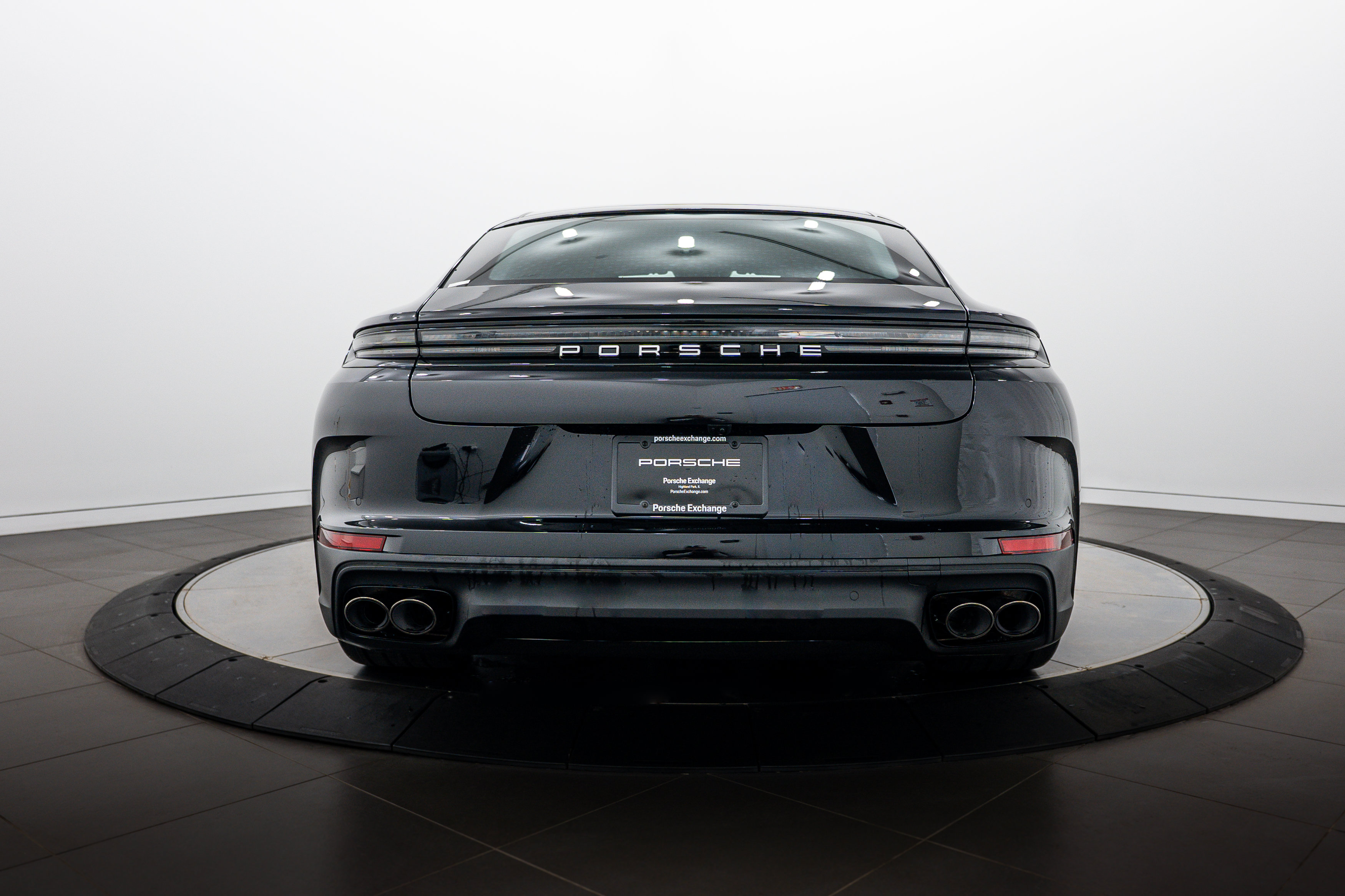 New 2026 Porsche Panamera 4 AWD/4WD image 6