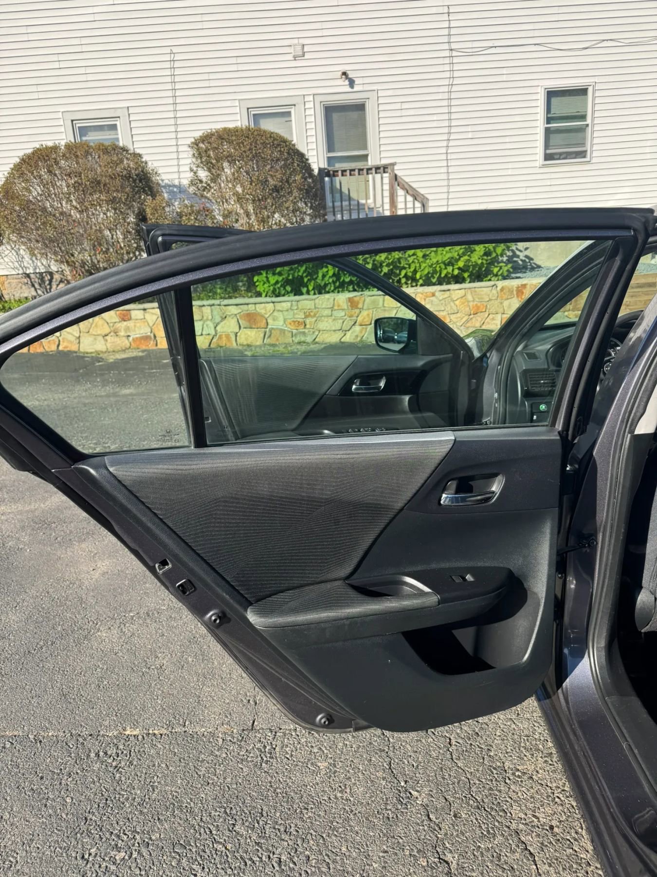 Used 2016 Honda Accord LX image 29