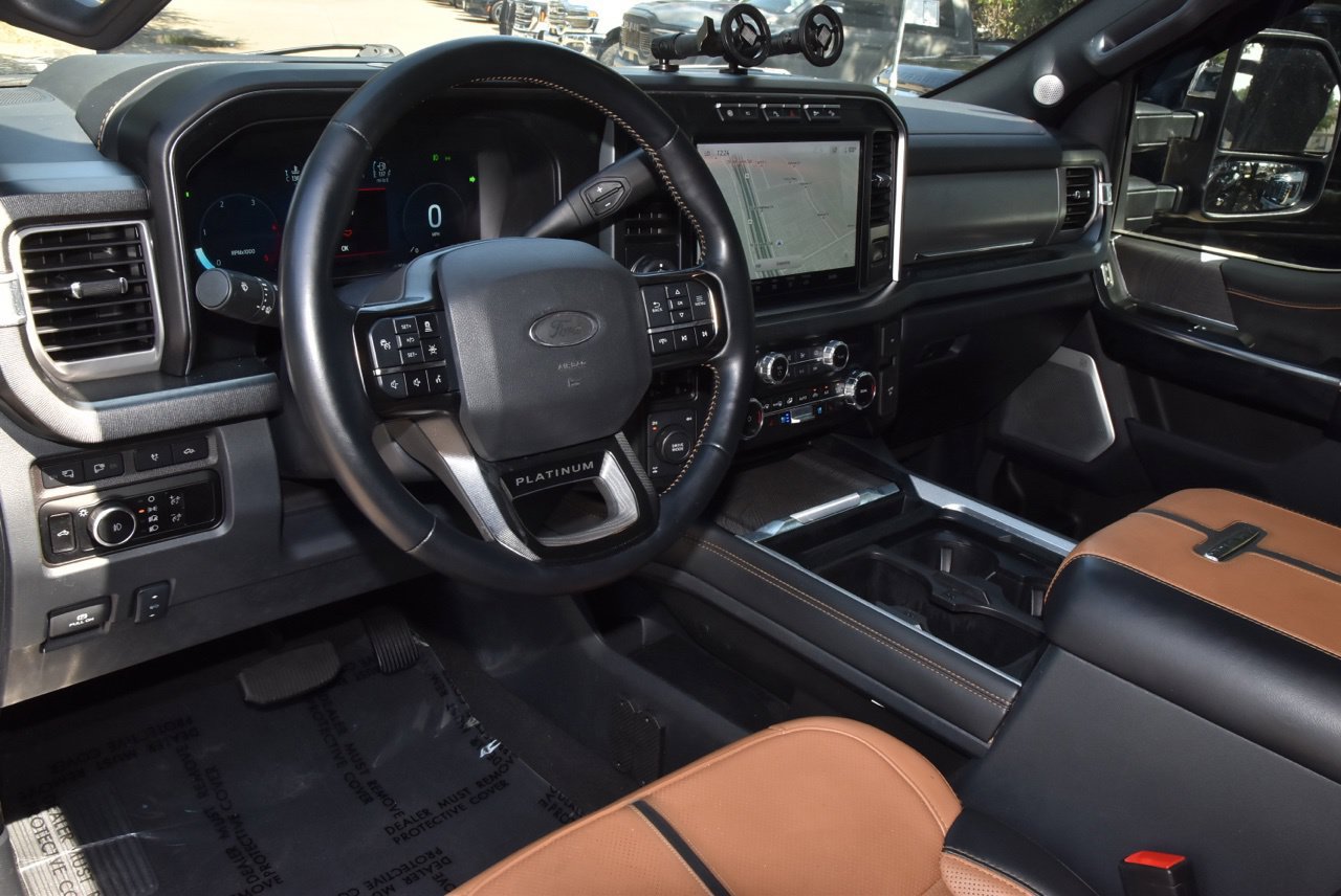 Used 2024 Ford F250 Platinum AWD/4WD image 34