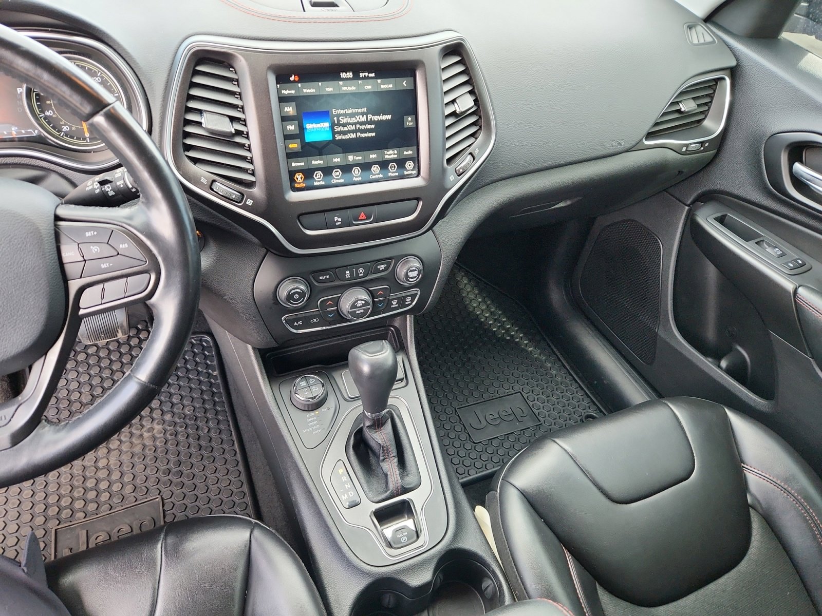 Used 2020 Jeep Cherokee Trailhawk w/ Cold Weather Group image 20