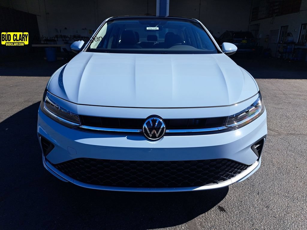 New 2026 Volkswagen Jetta SE FWD image 2