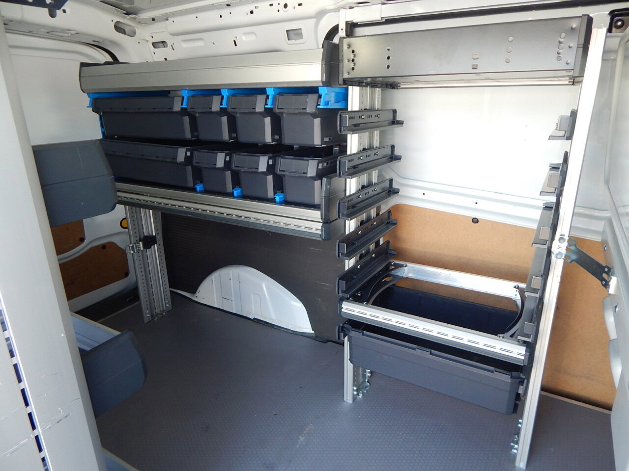 Used 2021 Ford Transit Connect XL image 4