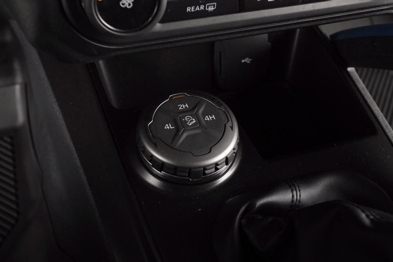 Used 2023 Ford Bronco Black Diamond image 19