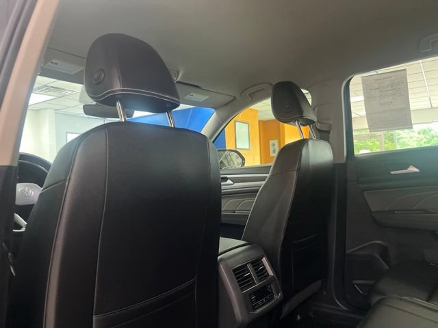 Used 2023 Volkswagen Atlas SE AWD/4WD image 17