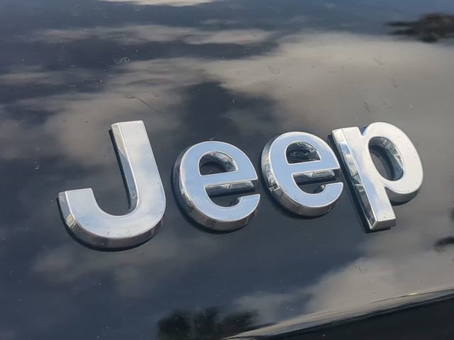Certified 2023 Jeep Grand Cherokee Limited RWD image 13