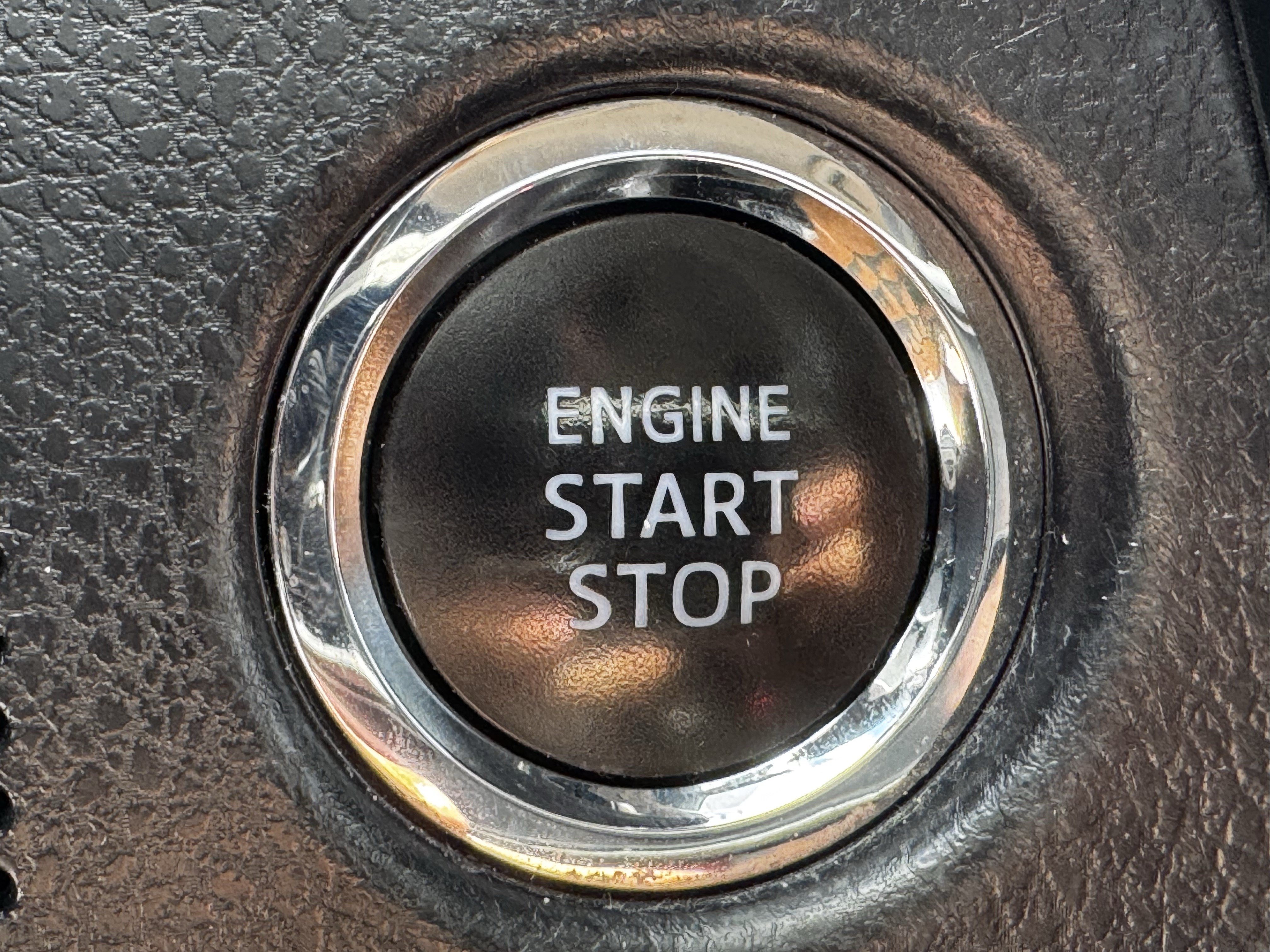 Used 2019 Toyota Corolla XSE FWD image 22