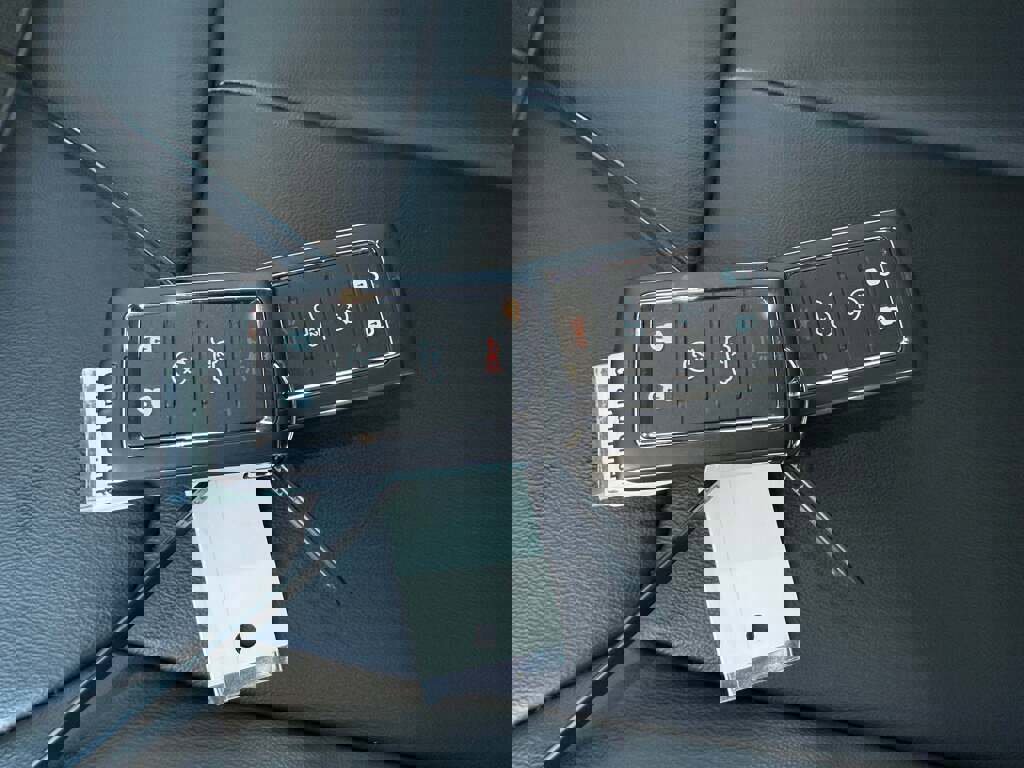 New 2025 Jeep Grand Cherokee L Limited image 32