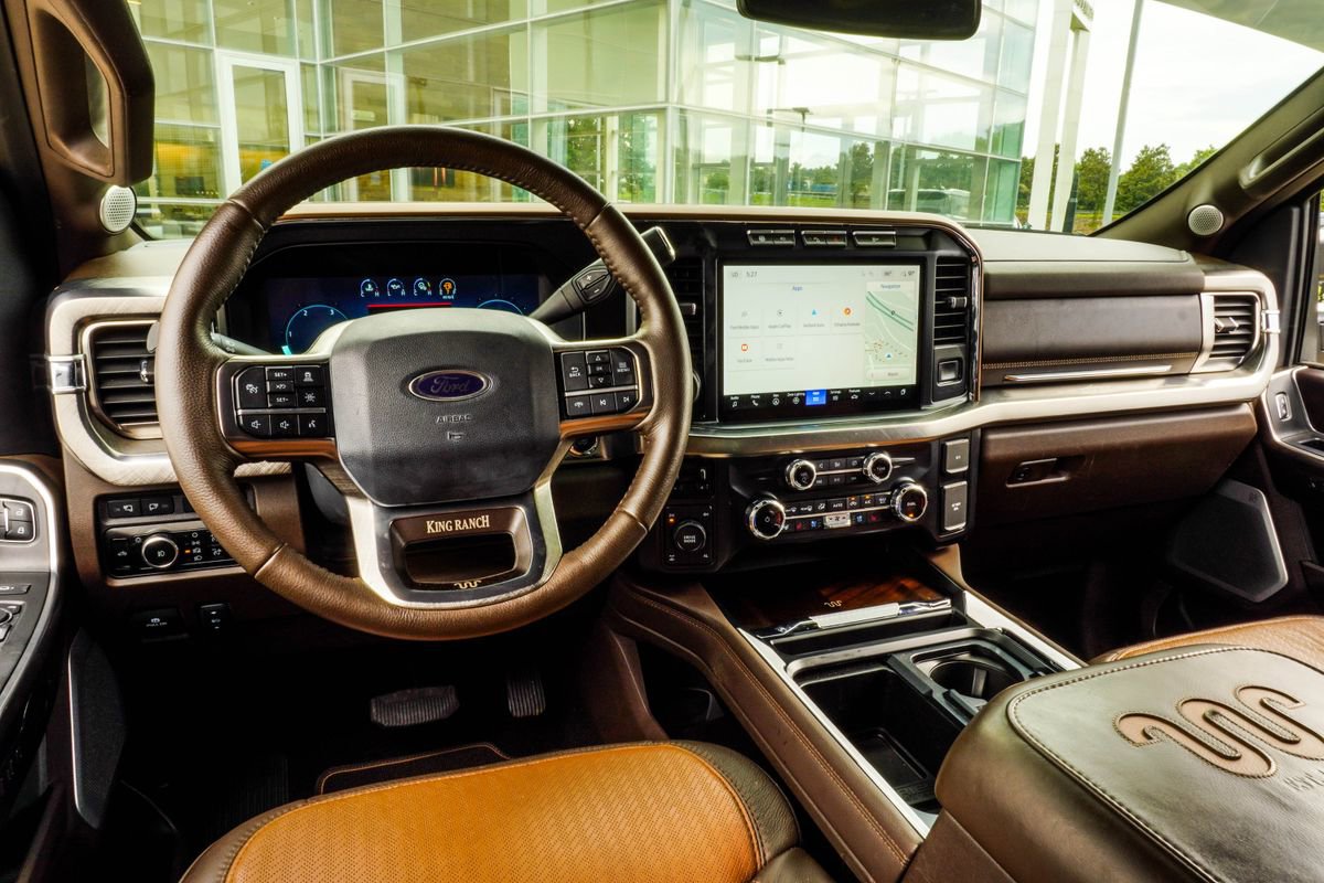 Used 2024 Ford F250 King Ranch AWD/4WD image 16