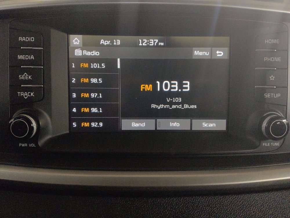 Used 2020 Kia Sorento S FWD image 25