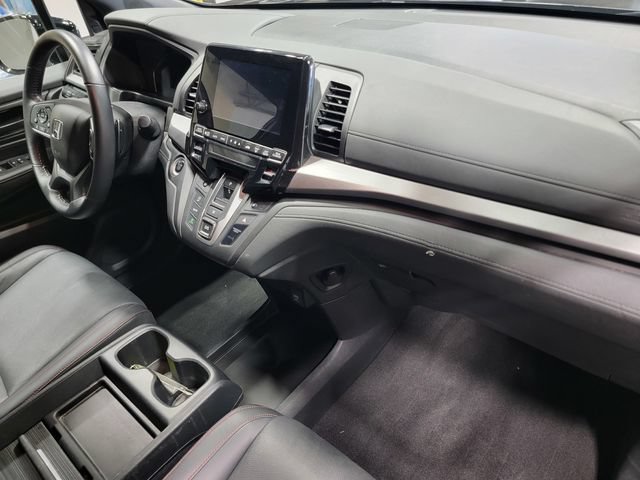 Certified 2024 Honda Odyssey Sport image 17