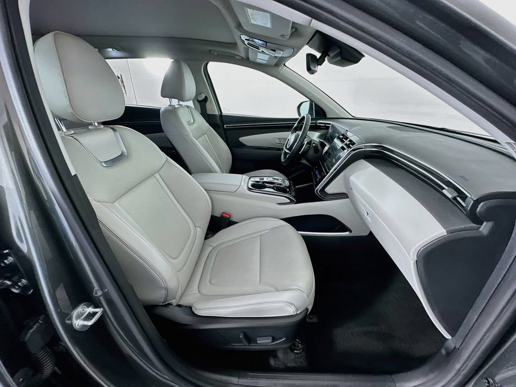 Certified 2022 Hyundai Tucson Limited FWD image 29
