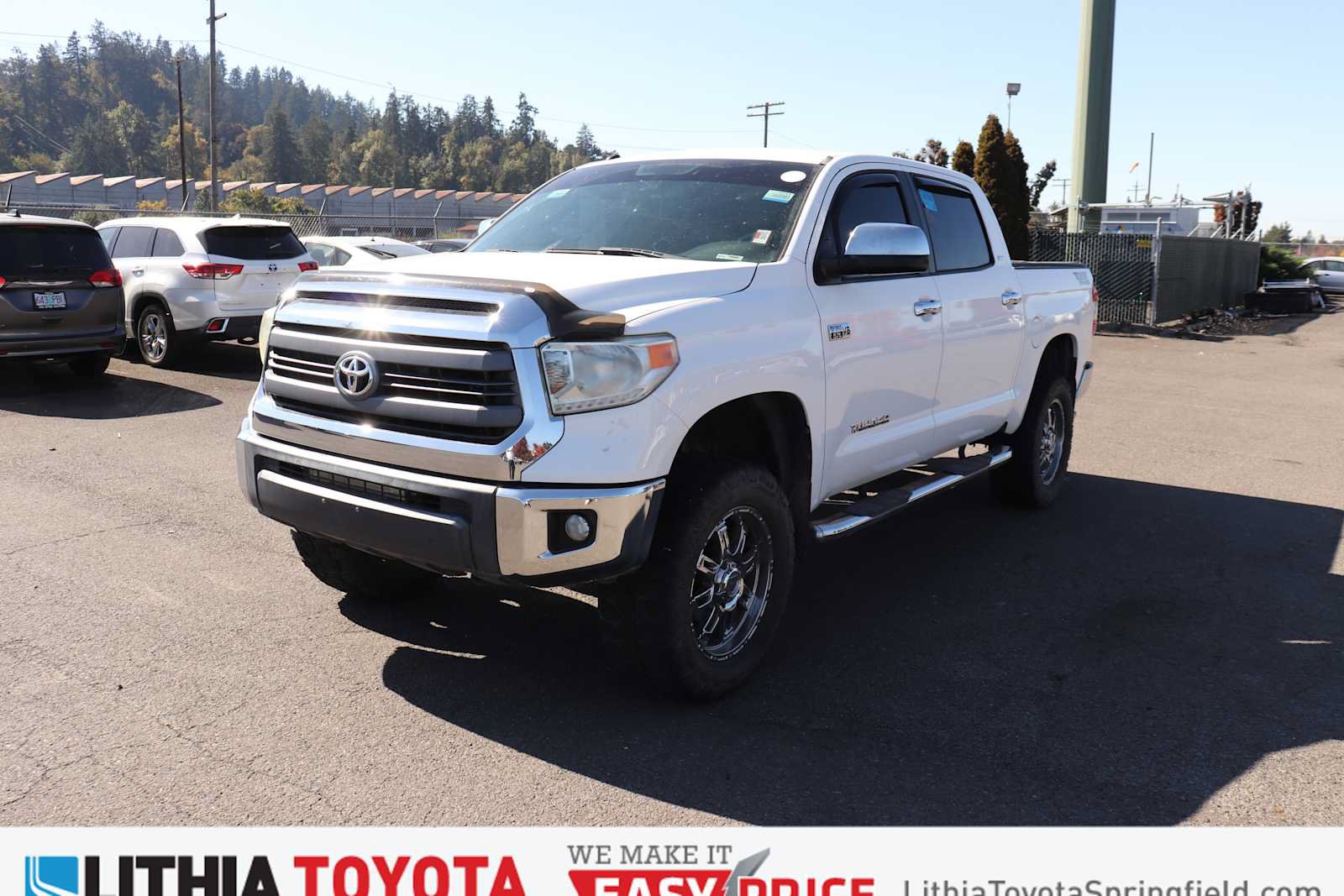 Used 2014 Toyota Tundra SR5 w/ SR5 Upgrade Package AWD/4WD image 1
