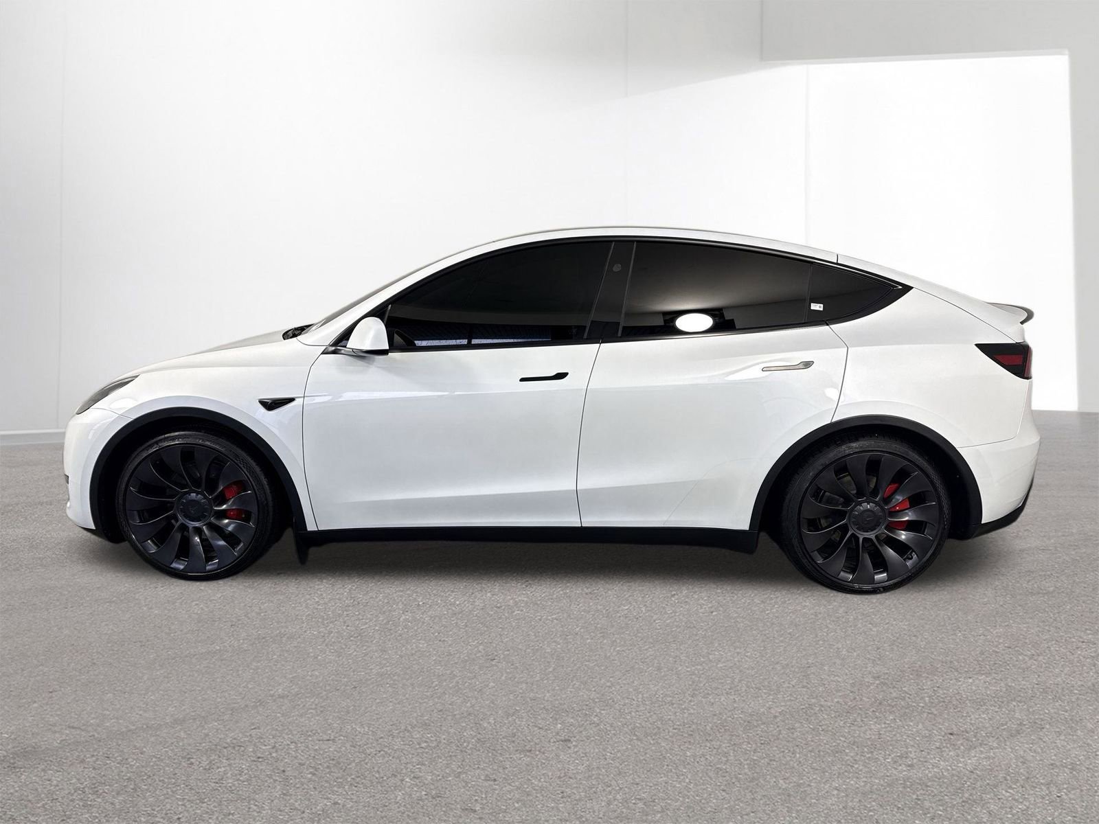 Used 2023 Tesla Model Y Performance image 28
