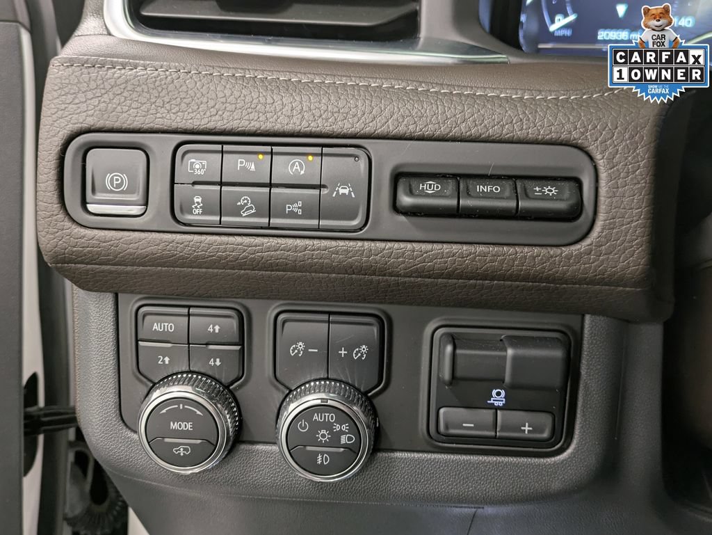 Used 2023 GMC Yukon Denali w/ Denali Reserve Package AWD/4WD image 19
